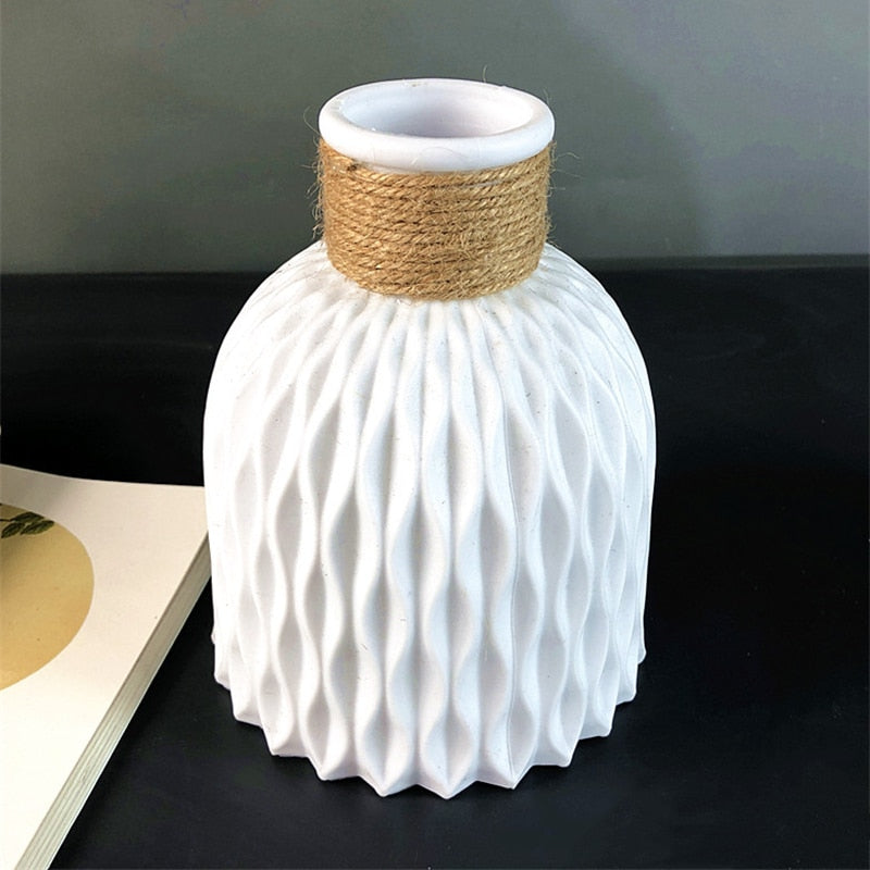 FLOWER VASE