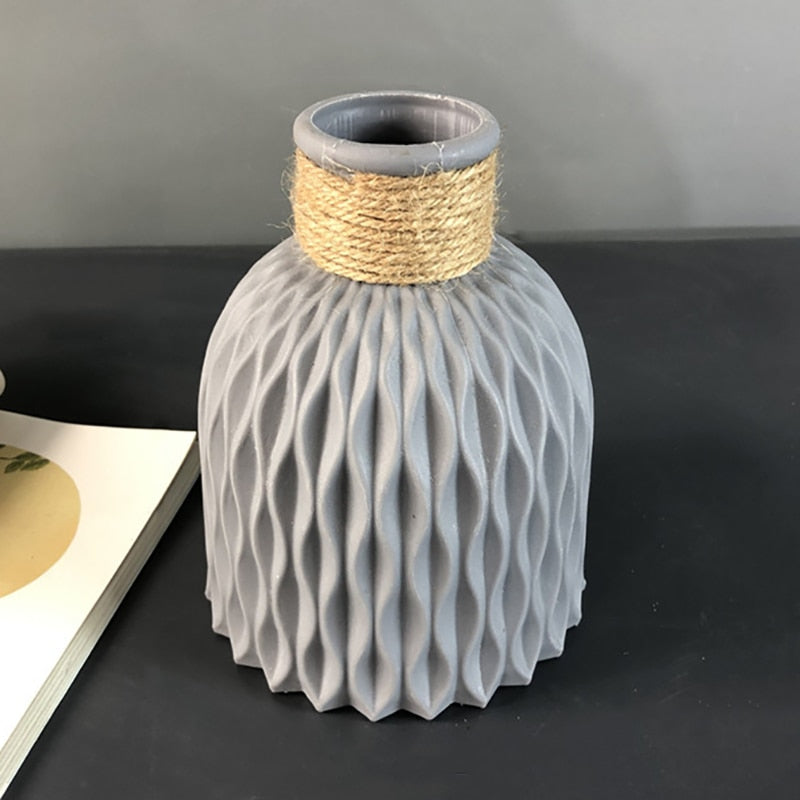 FLOWER VASE